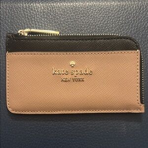 kate spade Two-Tone Zip Card Case in Blush and Black